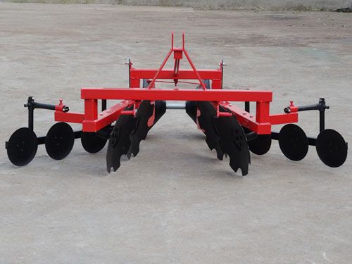 筑埂機